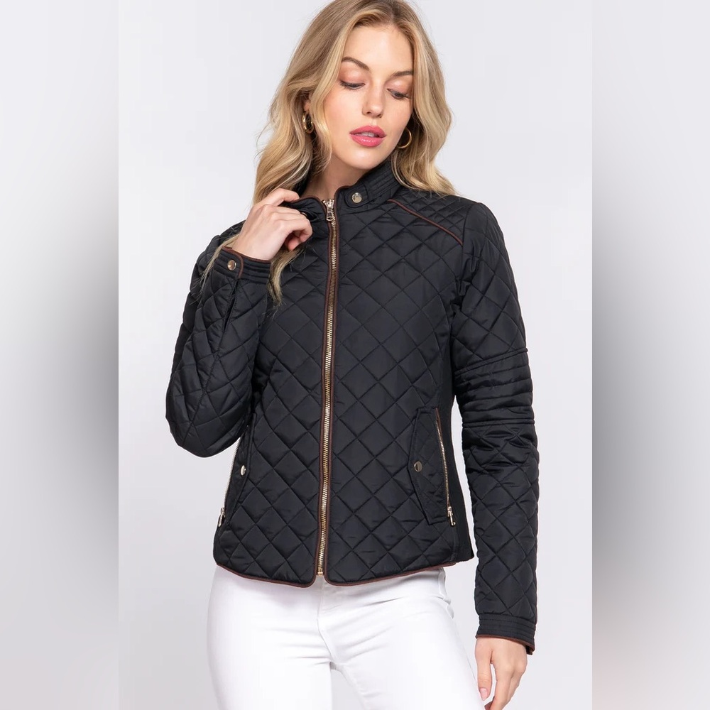 Barn jacket black quilted lightweight zip jacket women’s size L NWT
